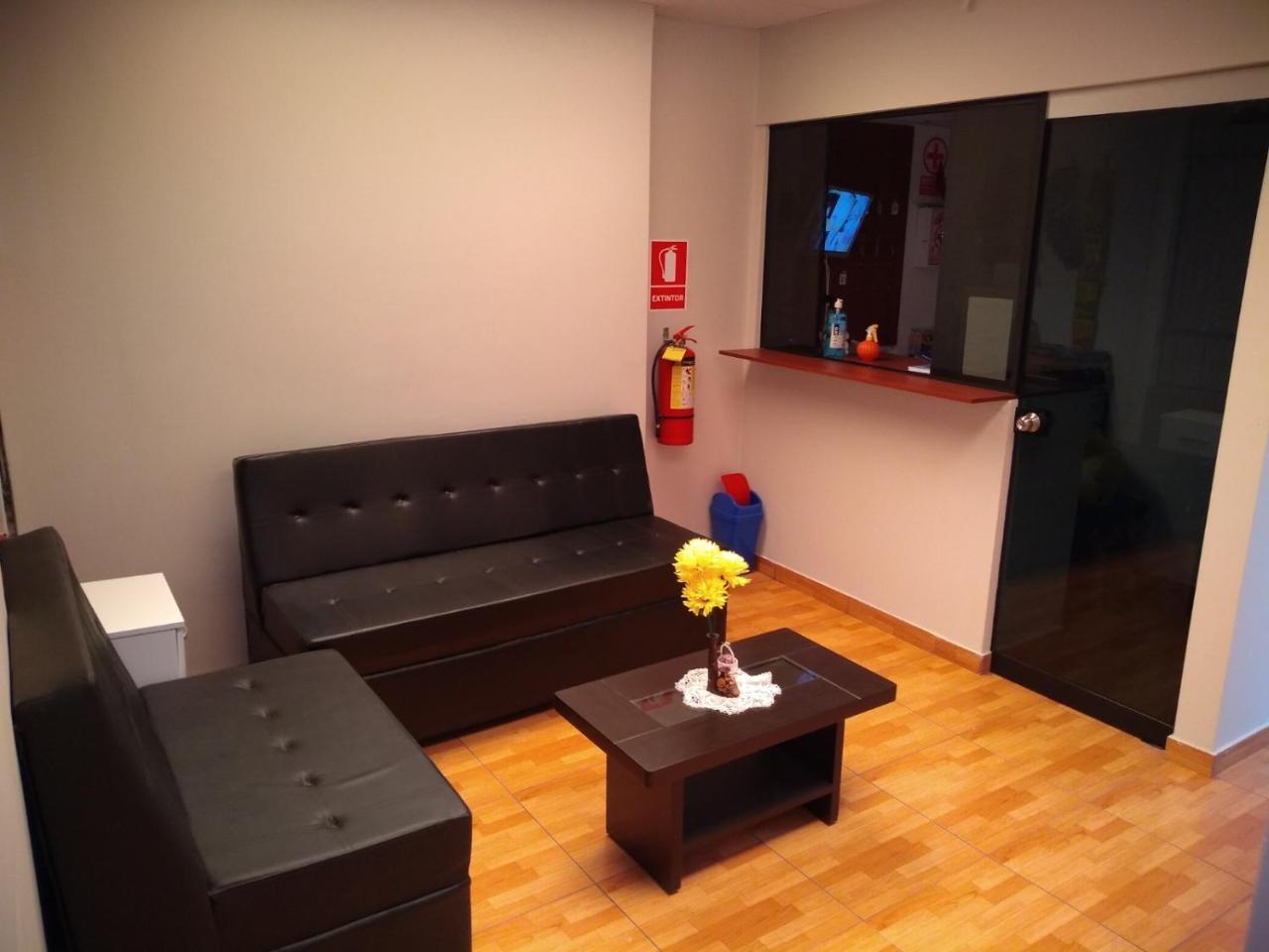 Hostal Las Begonias Ξενοδοχείο Αρεκίπα Εξωτερικό φωτογραφία