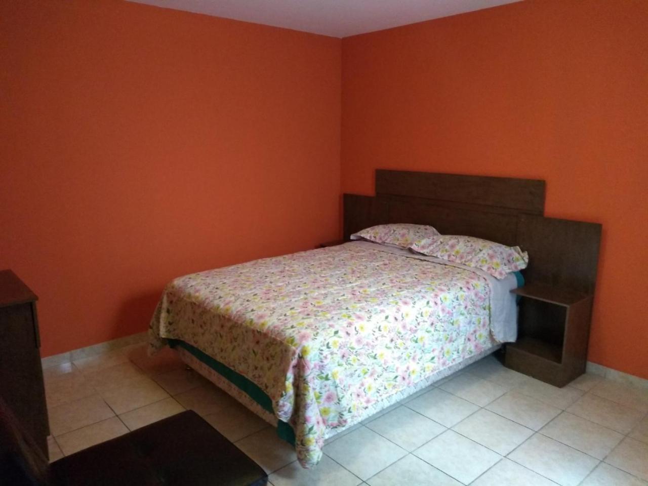 Hostal Las Begonias Ξενοδοχείο Αρεκίπα Εξωτερικό φωτογραφία